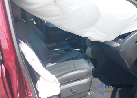 2018 Dodge Grand Caravan Gt z USA, uszkodzony, nr VIN 2C4RDGEG1JR205053